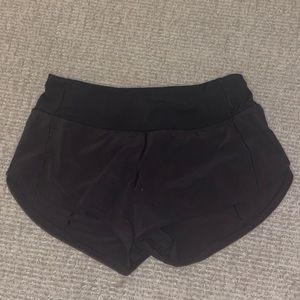 lululemon speed up shorts black 2.5